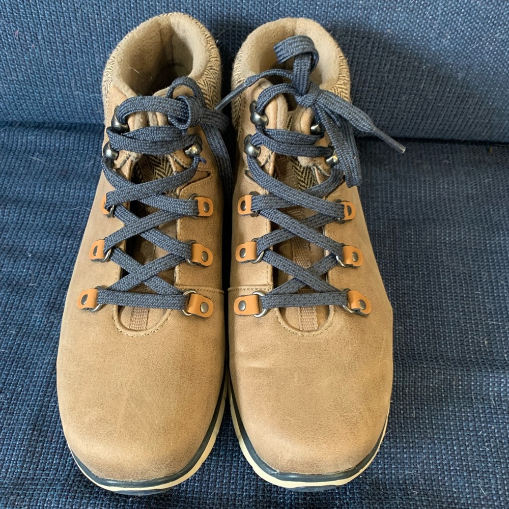 Tan boots